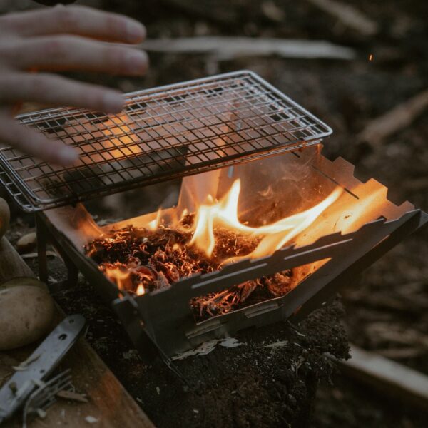 ZGG-F05-g05 Estufa de leña plegable acero inoxidable — picnic y bushcraft